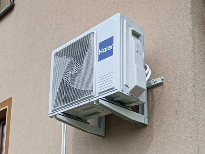 Instalacja klimatyzatora w domku jednorodzinnym w Wołominie